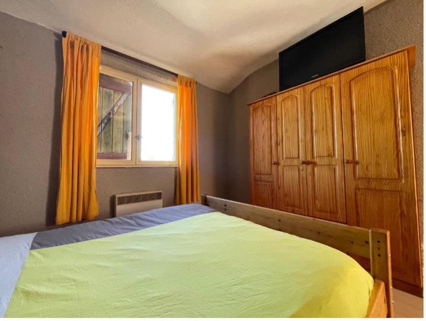 La Godille Guest House Andon Екстериор снимка
