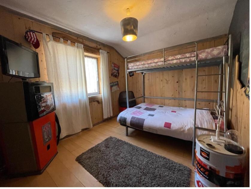 La Godille Guest House Andon Екстериор снимка